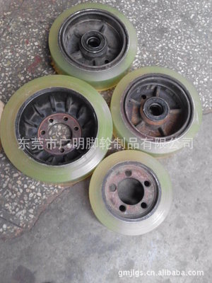 電動(dòng)叉車聚氨酯PU包膠輪 性能優(yōu)勢(shì)、應(yīng)用與選購(gòu)指南